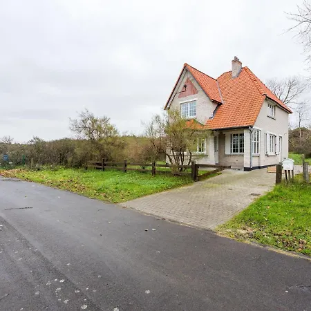 Renovated Hortensia Next To The Dunes *